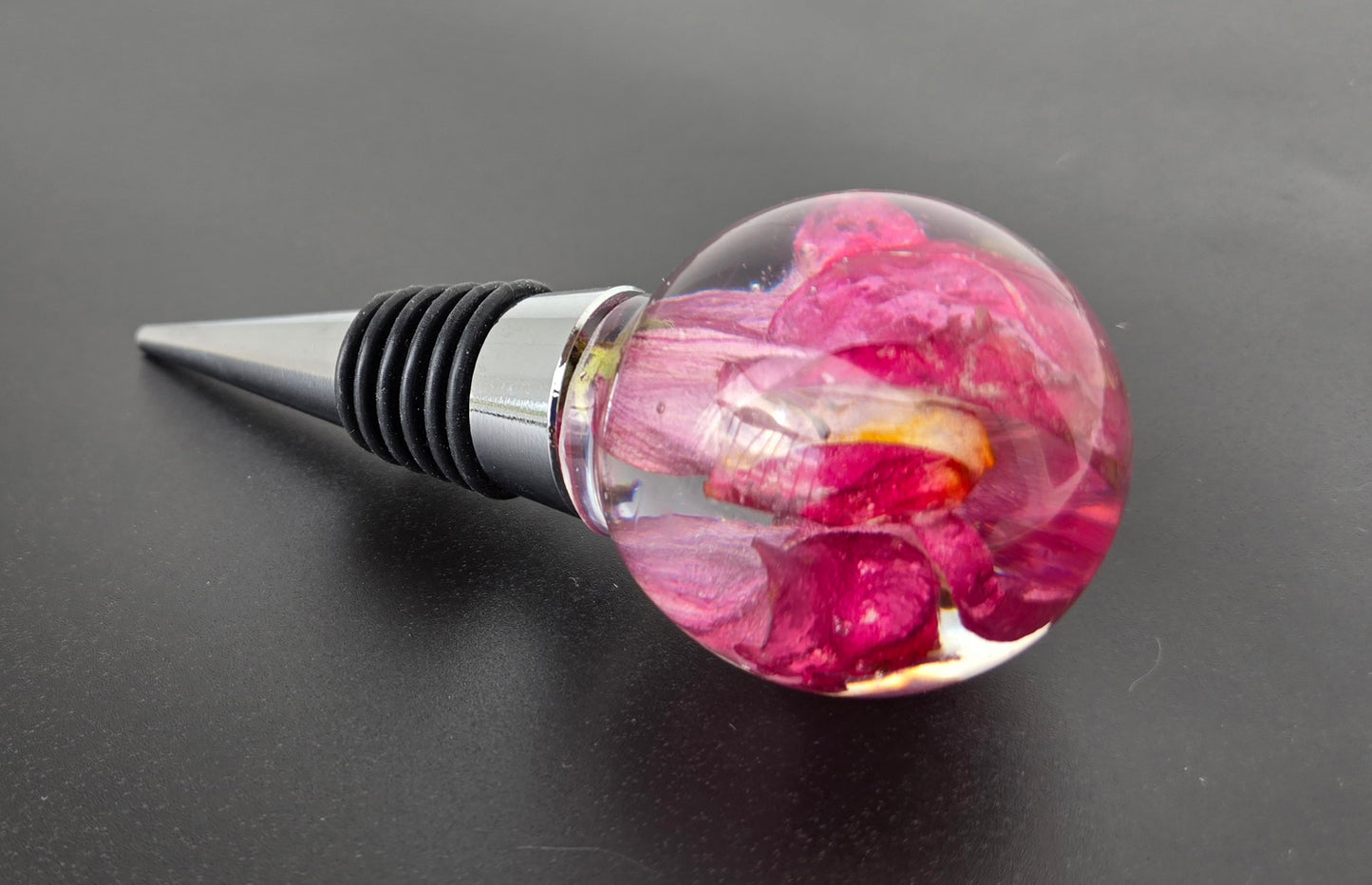 Fuchsia Snapdragon Wine Stopper